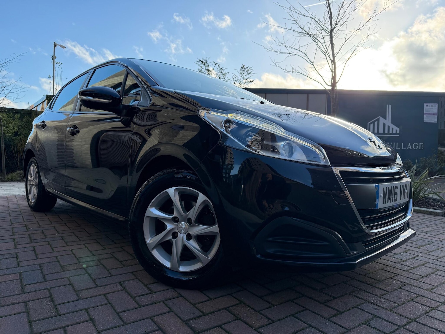Used Peugeot 208 2016 for sale - 76913827: Photo 8