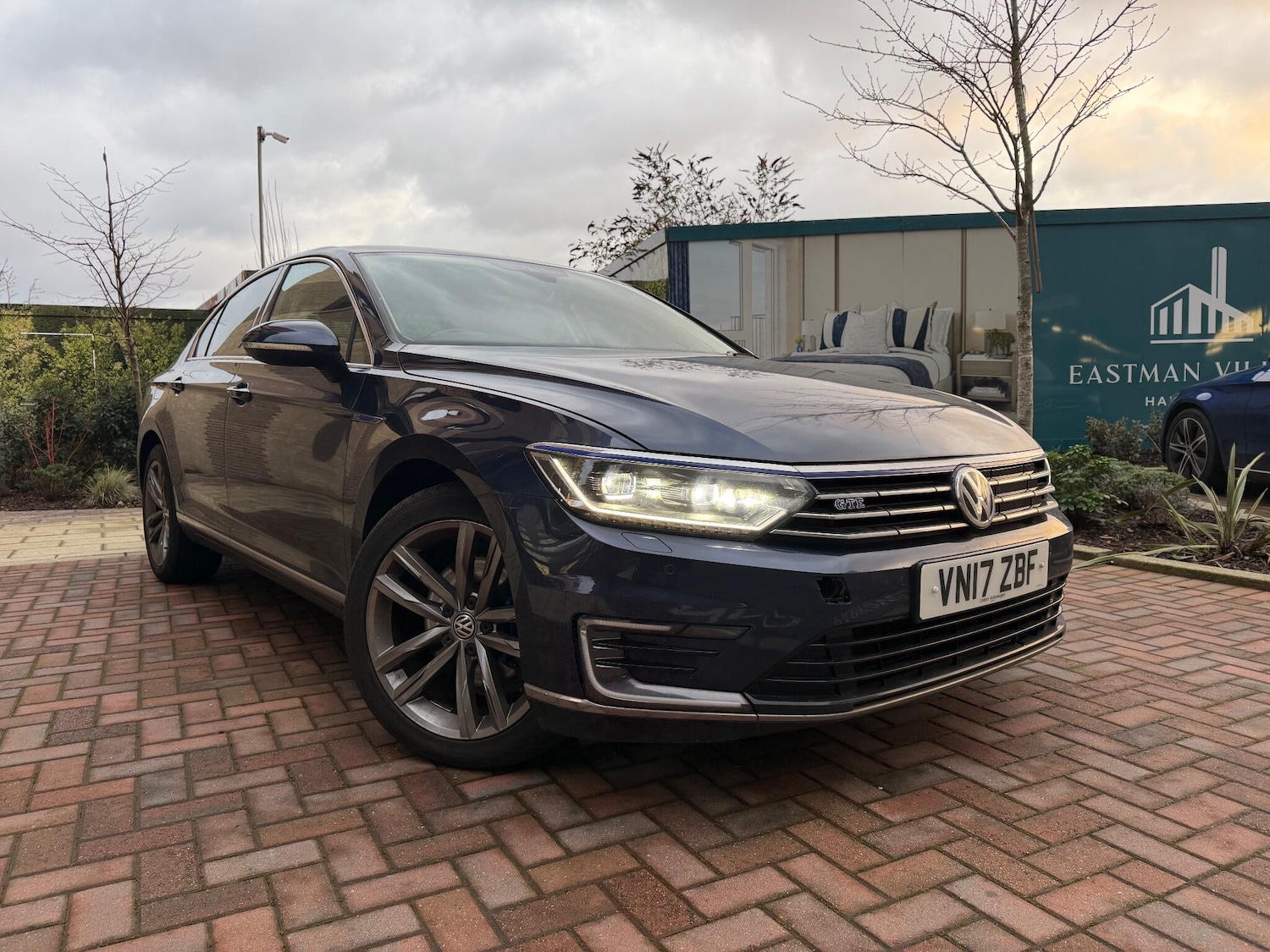 Used Volkswagen Passat 2017 for sale - 77155903: Photo 2