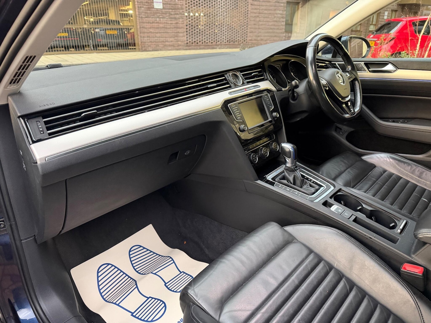 Used Volkswagen Passat 2017 for sale - 77155903: Photo 3