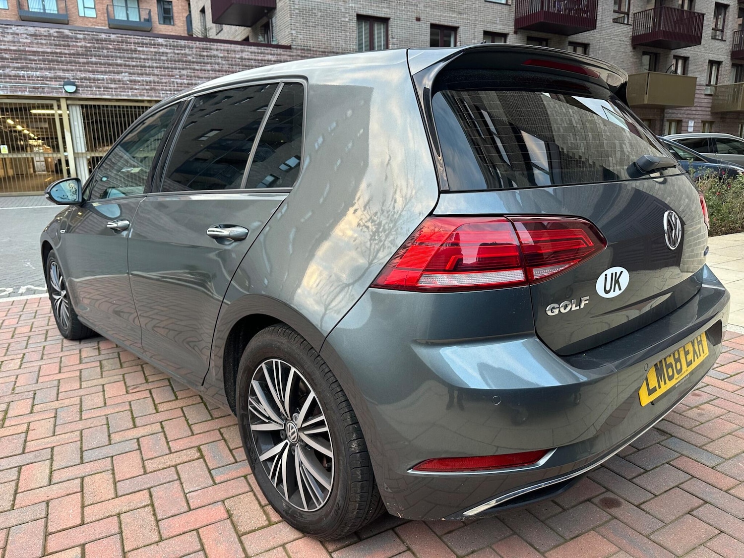 Used Volkswagen Golf for sale - 76702040: Photo 7