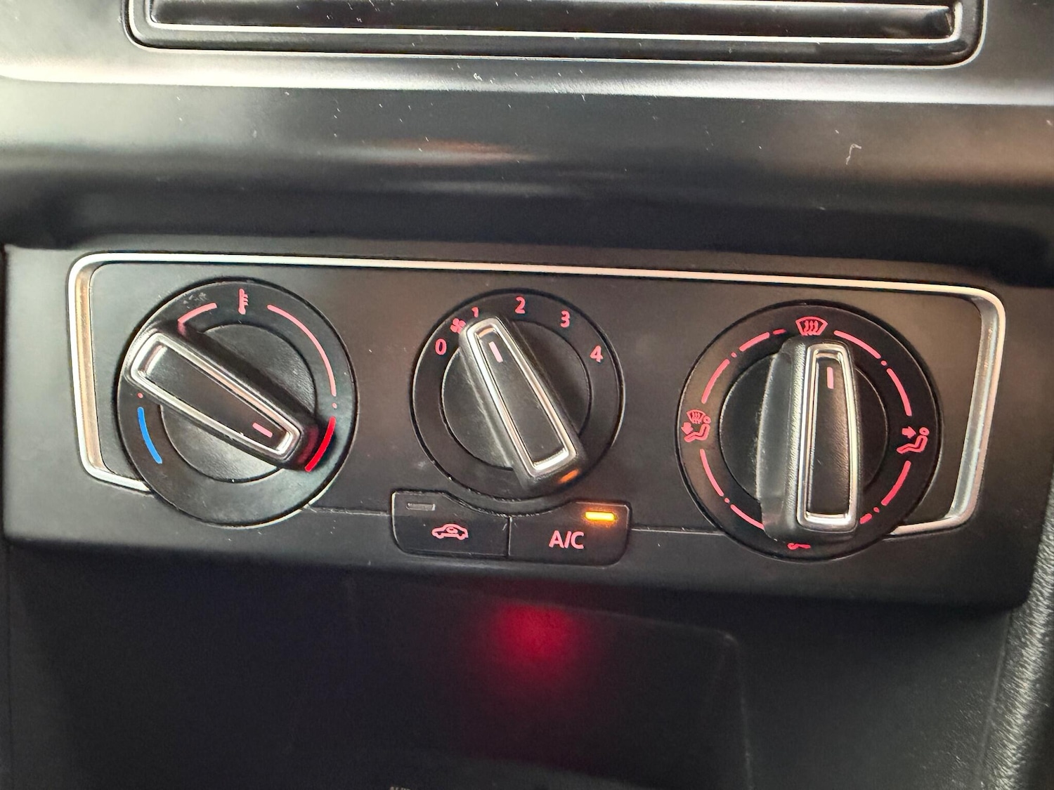 Used Volkswagen Polo 2017 for sale - 75678398: Photo 28