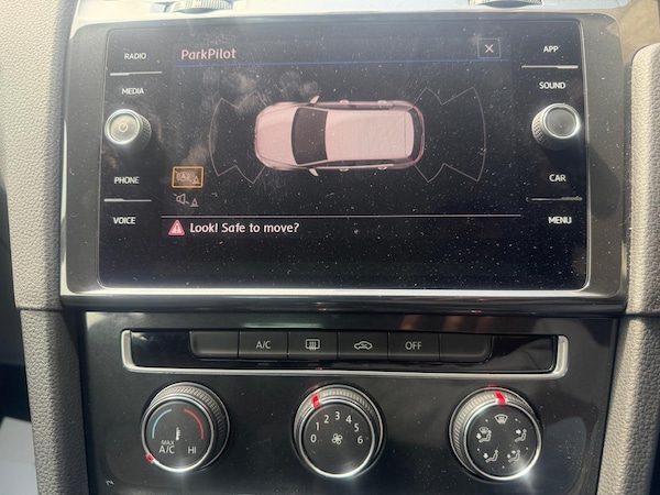 Used Volkswagen Golf 2018 for sale - 74921338: Photo 14