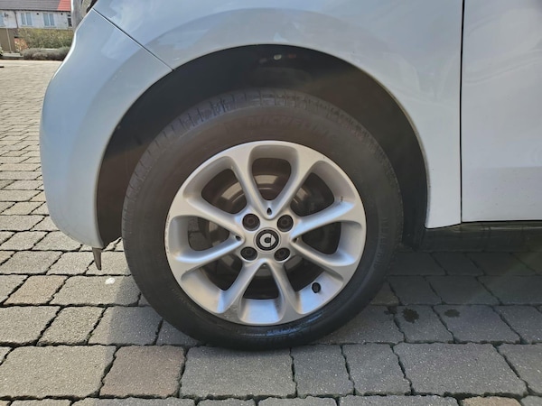 Used smart forfour 2017 for sale - 76167102: Photo 19