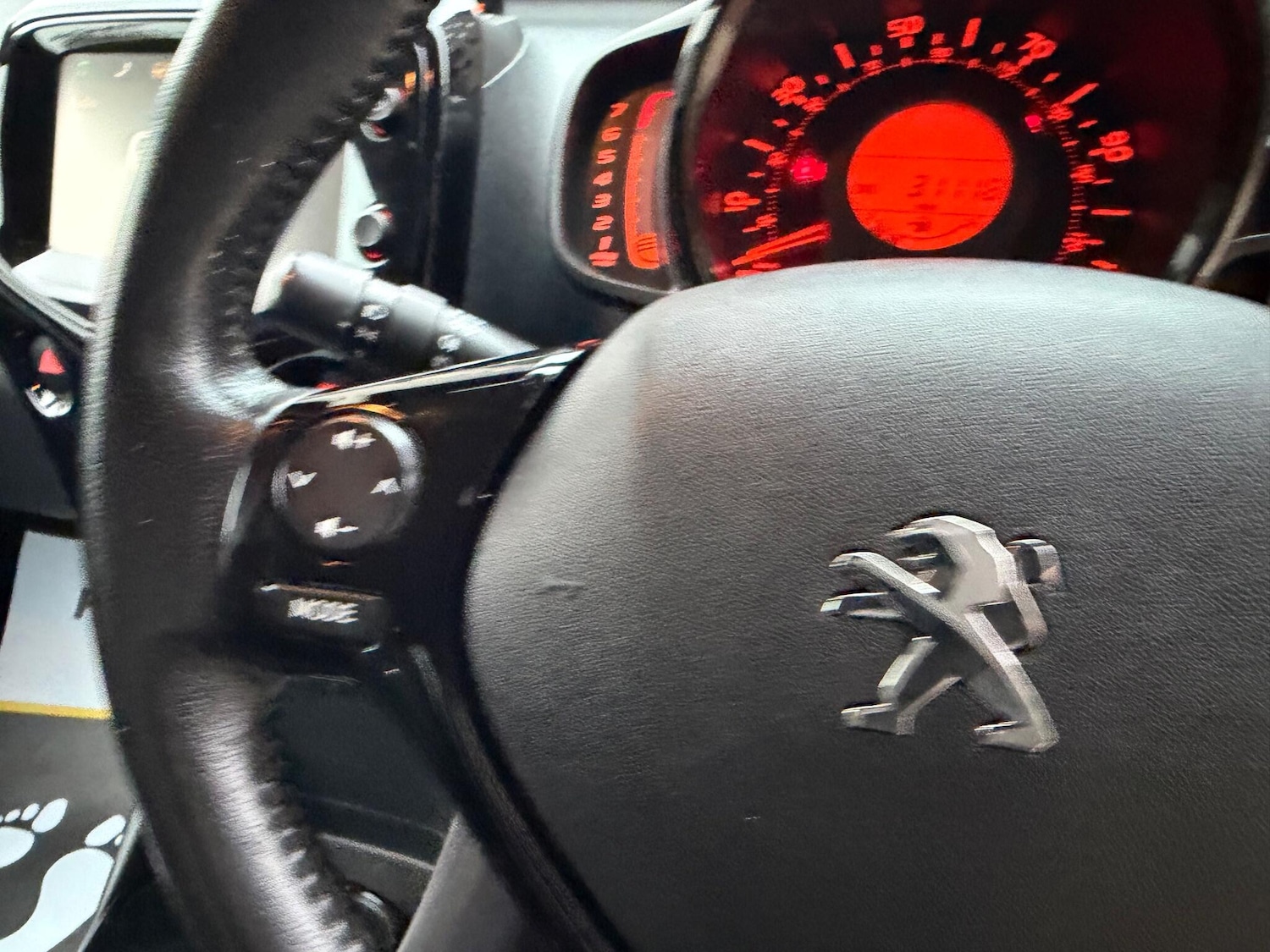 Used Peugeot 108 2017 for sale - 76753362: Photo 20