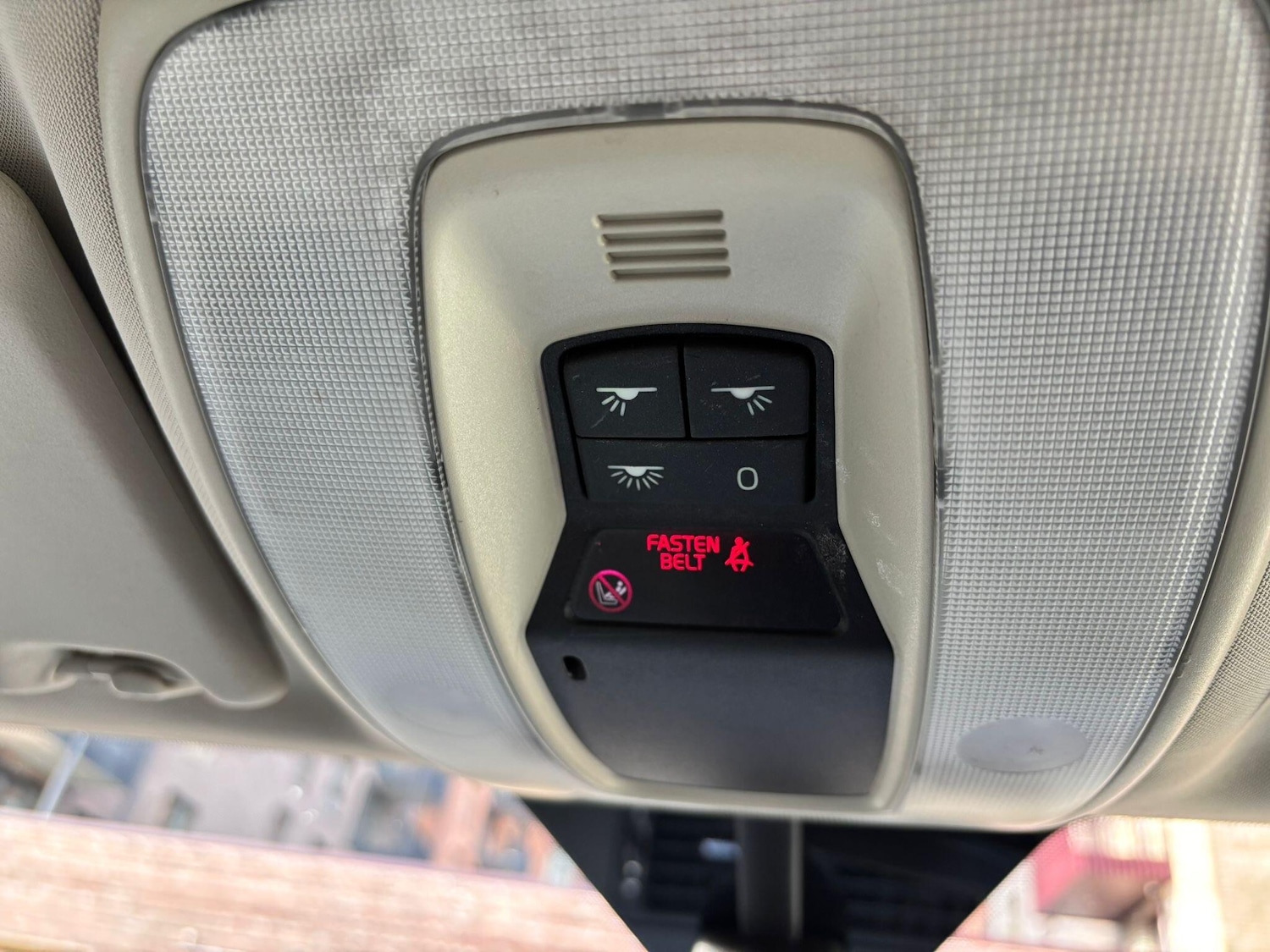 Used Volvo C30 2013 for sale - 77455131: Photo 16