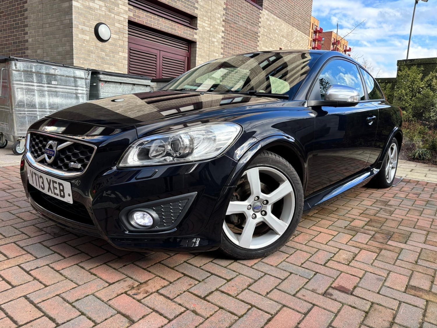 Used Volvo C30 2013 for sale - 77455131: Photo 6
