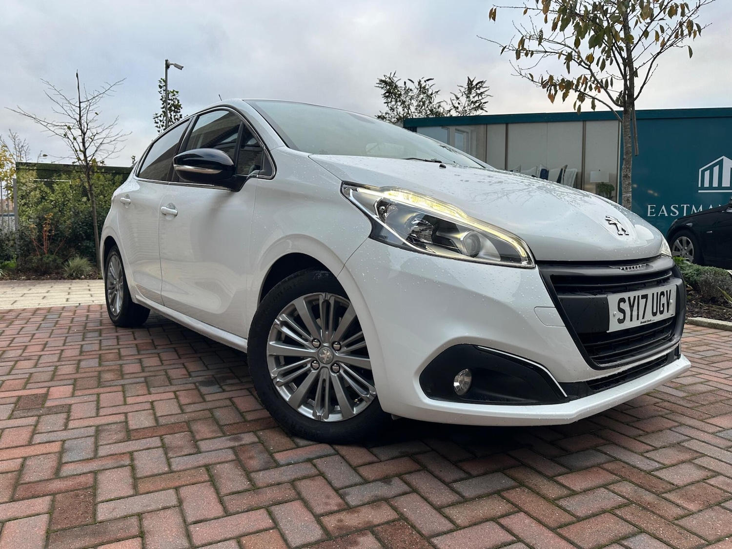 Used Peugeot 208 2017 for sale - 76671654: Photo 10