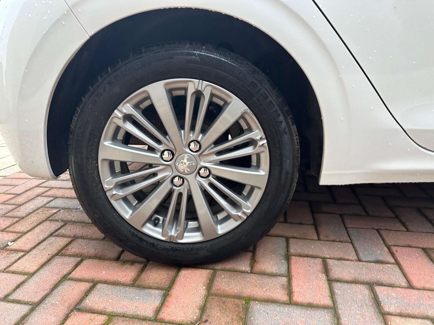 Used Peugeot 208 2017 for sale - 76671654: Photo 32