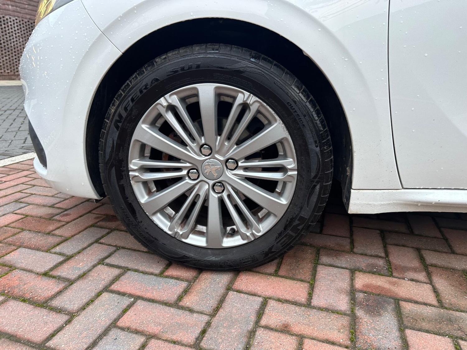 Used Peugeot 208 2017 for sale - 76671654: Photo 34