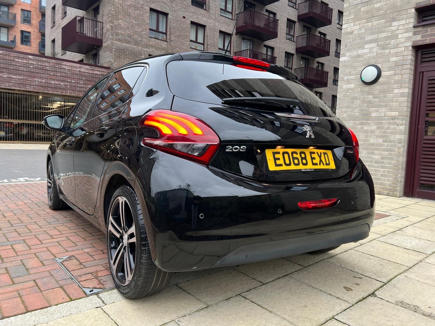 Used Peugeot 208 2018 for sale - 77029209: Photo 22