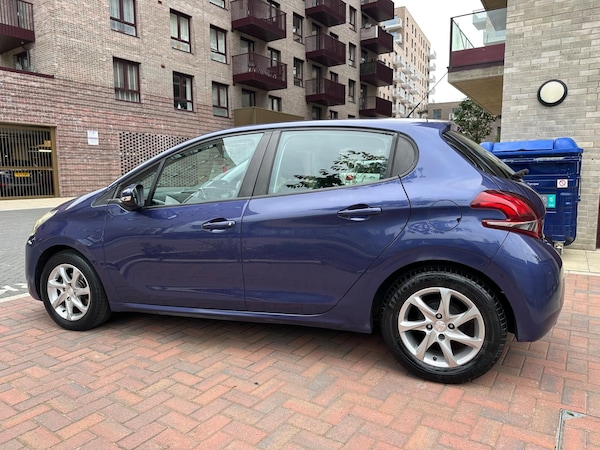Used Peugeot 208 2015 for sale - 76021205: Photo 12