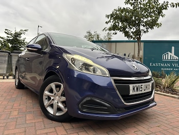 Peugeot - 208