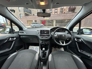 Used Peugeot 208 2015 for sale - 76021205: Photo 3