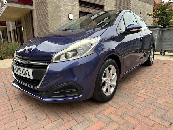 Used Peugeot 208 2015 for sale - 76021205: Photo 5