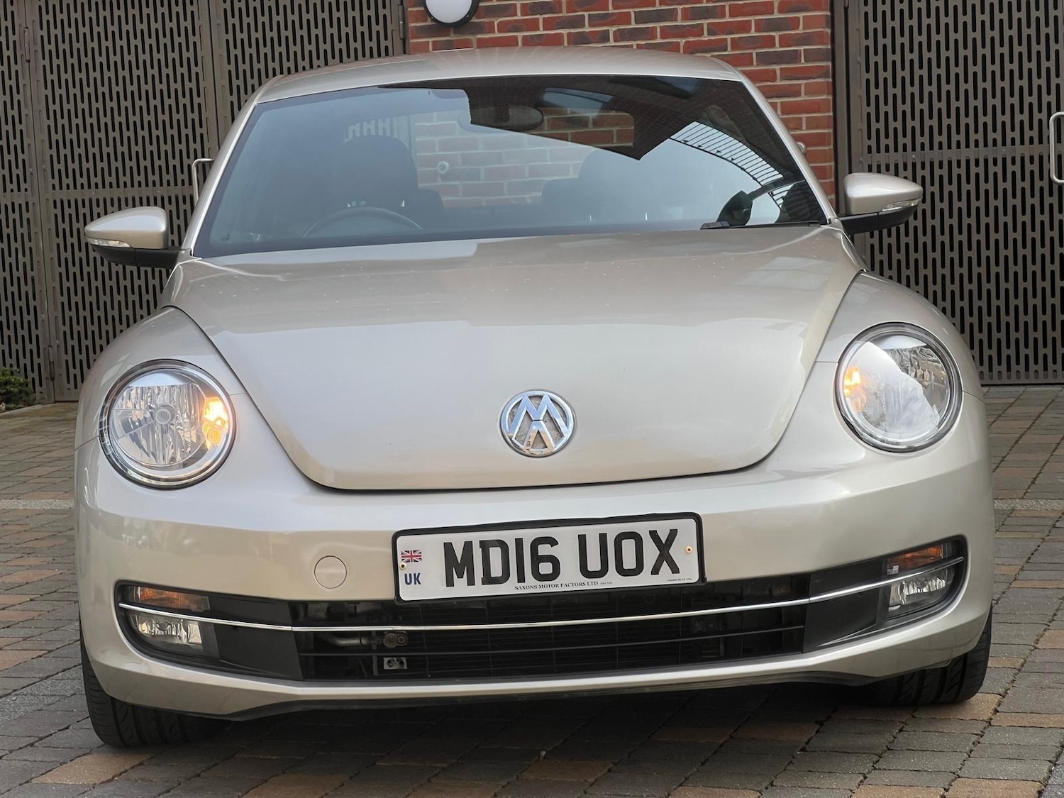 Used Volkswagen Beetle 2016 for sale - 78156609: Photo 18