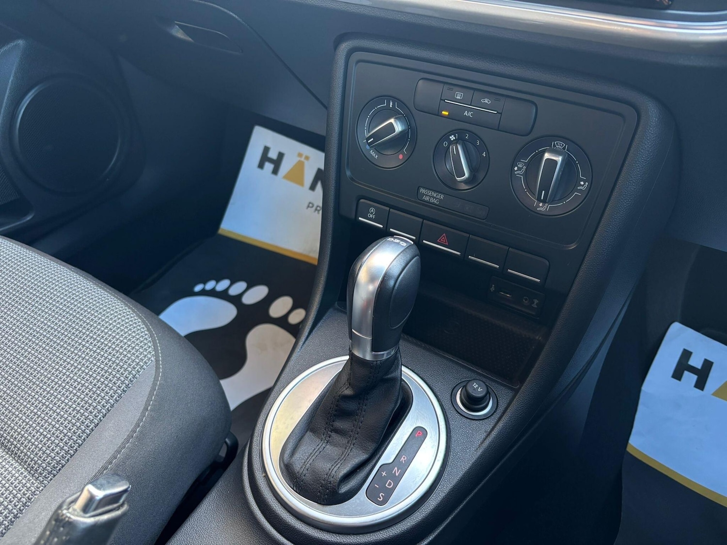 Used Volkswagen Beetle 2016 for sale - 78156609: Photo 45