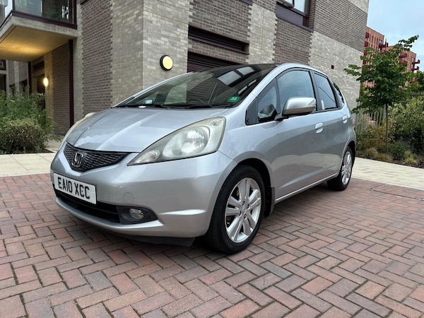 Used Honda Jazz 2010 for sale - 74762919: Photo 12