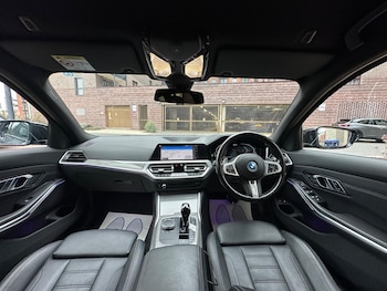 Used BMW 3 Series 2021 for sale - 76270730: Photo