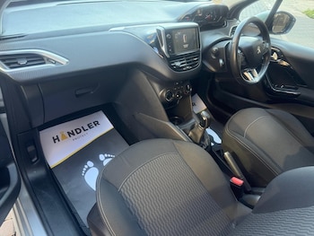 Used Peugeot 208 2016 for sale - 75494080: Photo