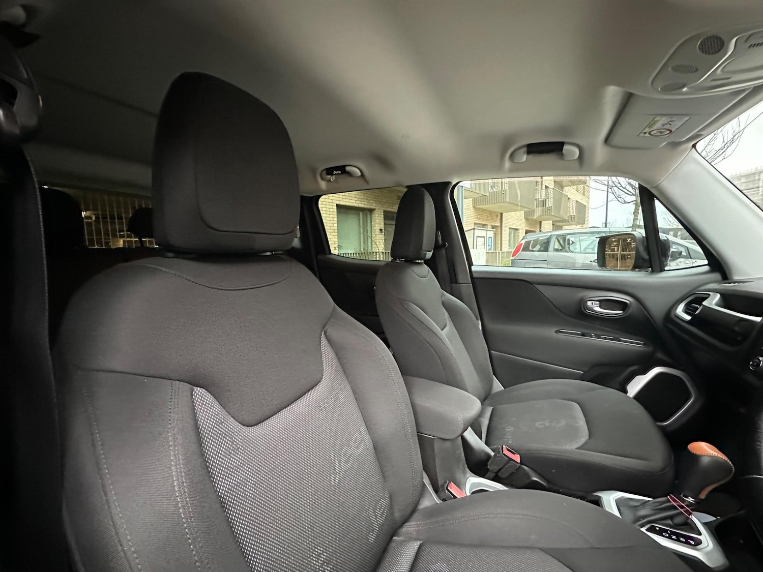 Used Jeep Renegade 2017 for sale - 76042032: Photo 26
