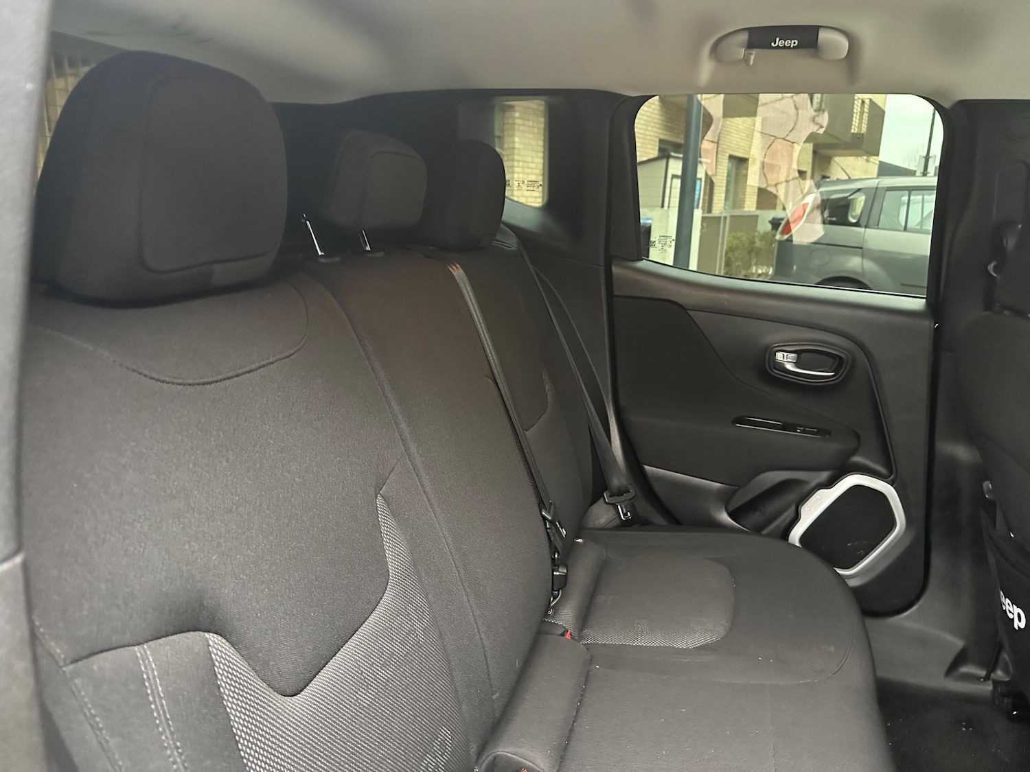 Used Jeep Renegade 2017 for sale - 76042032: Photo 28