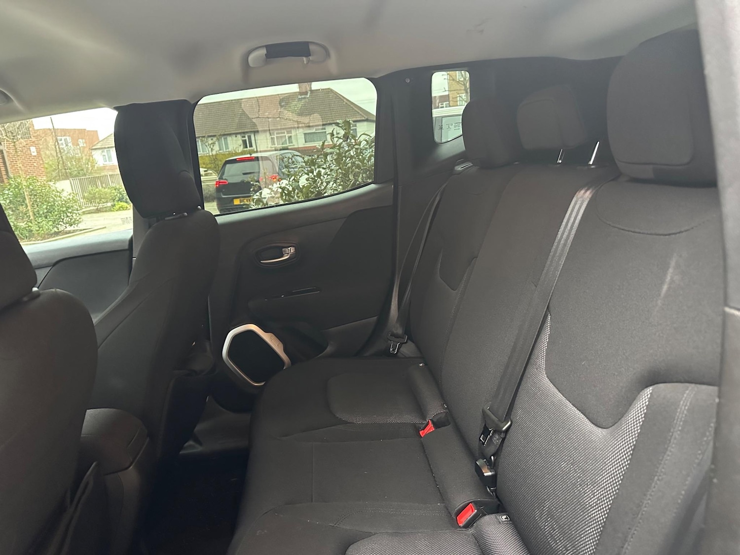 Used Jeep Renegade 2017 for sale - 76042032: Photo 30