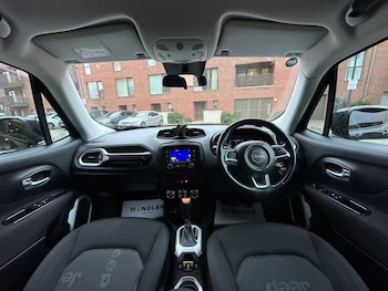 Used Jeep Renegade 2017 for sale - 76042032: Photo 4