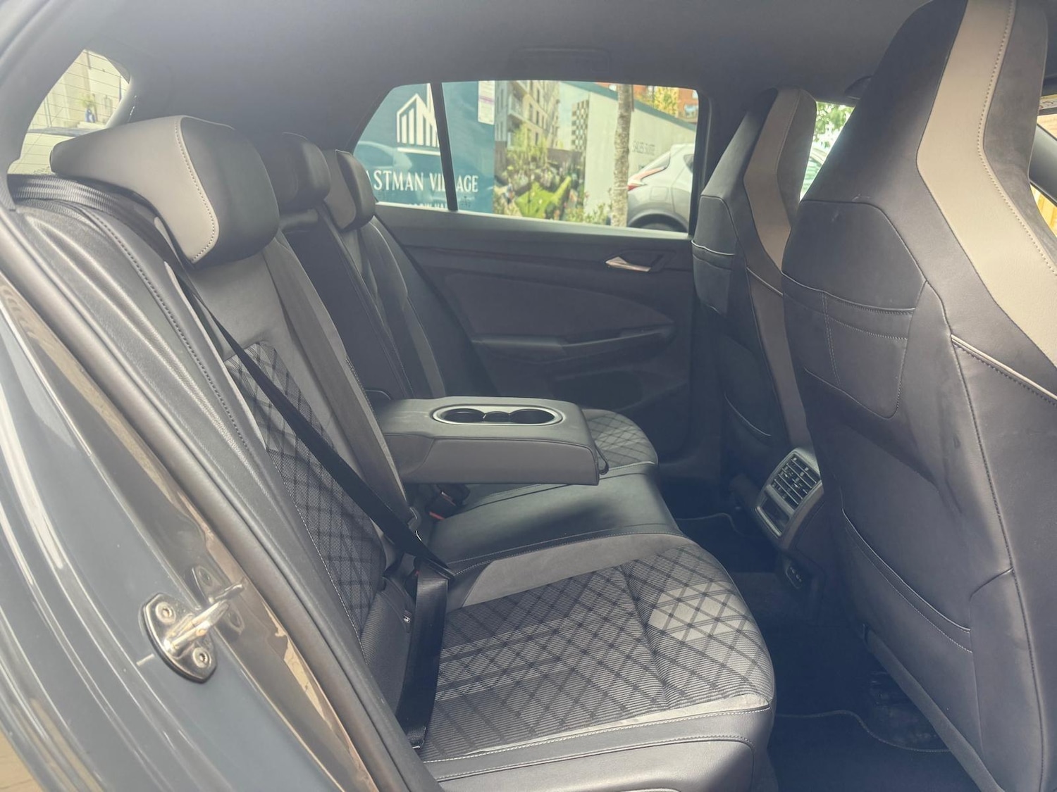 Used Volkswagen Golf 2021 for sale - 76336122: Photo 30