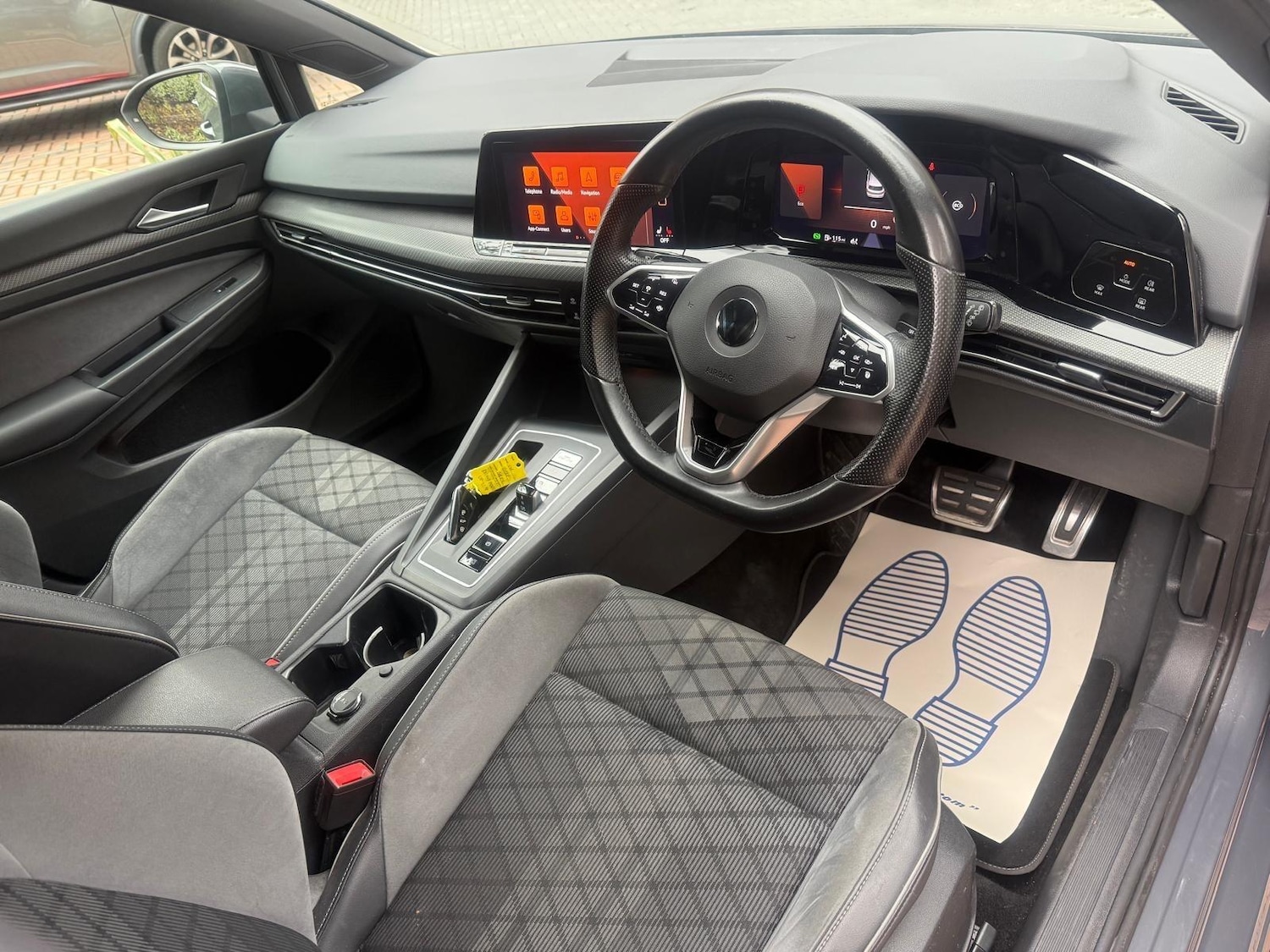 Used Volkswagen Golf 2021 for sale - 76336122: Photo 34