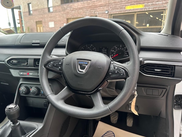 Used Dacia Sandero 2021 for sale - 74293775: Photo 28