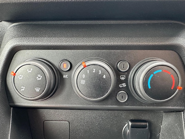 Used Dacia Sandero 2021 for sale - 74293775: Photo 34