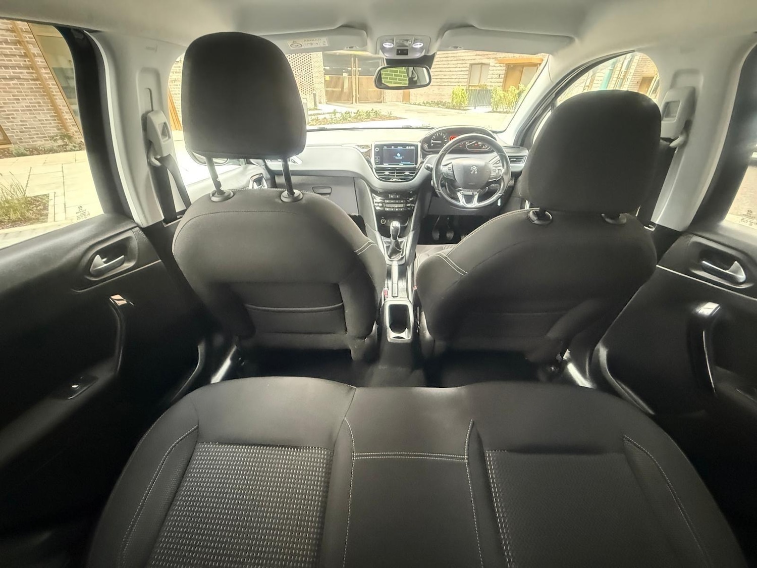 Used Peugeot 208 2019 for sale - 76371566: Photo 8