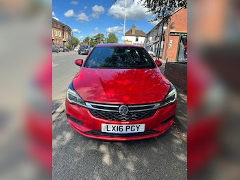 (16) - 1.4i SRi Nav Euro 6 5dr