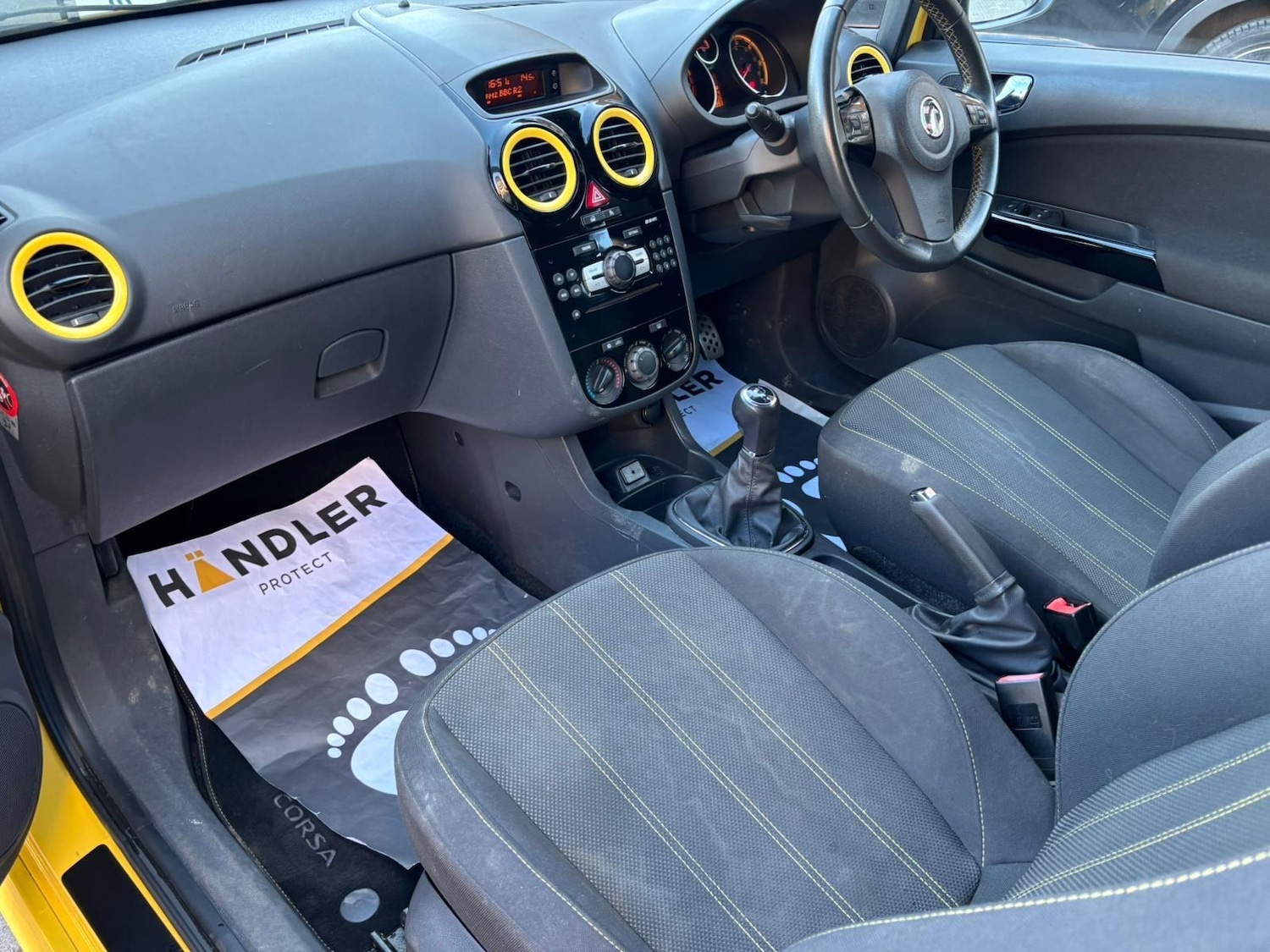 Used Vauxhall Corsa for sale - 78147844: Photo 3