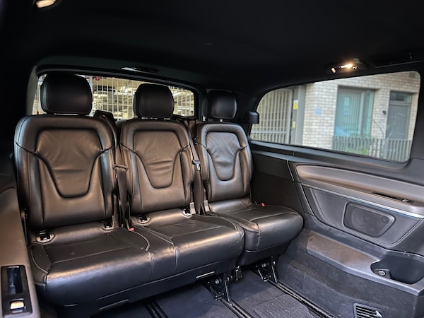 Used Mercedes-Benz V-Class 2018 for sale - 74690852: Photo 18