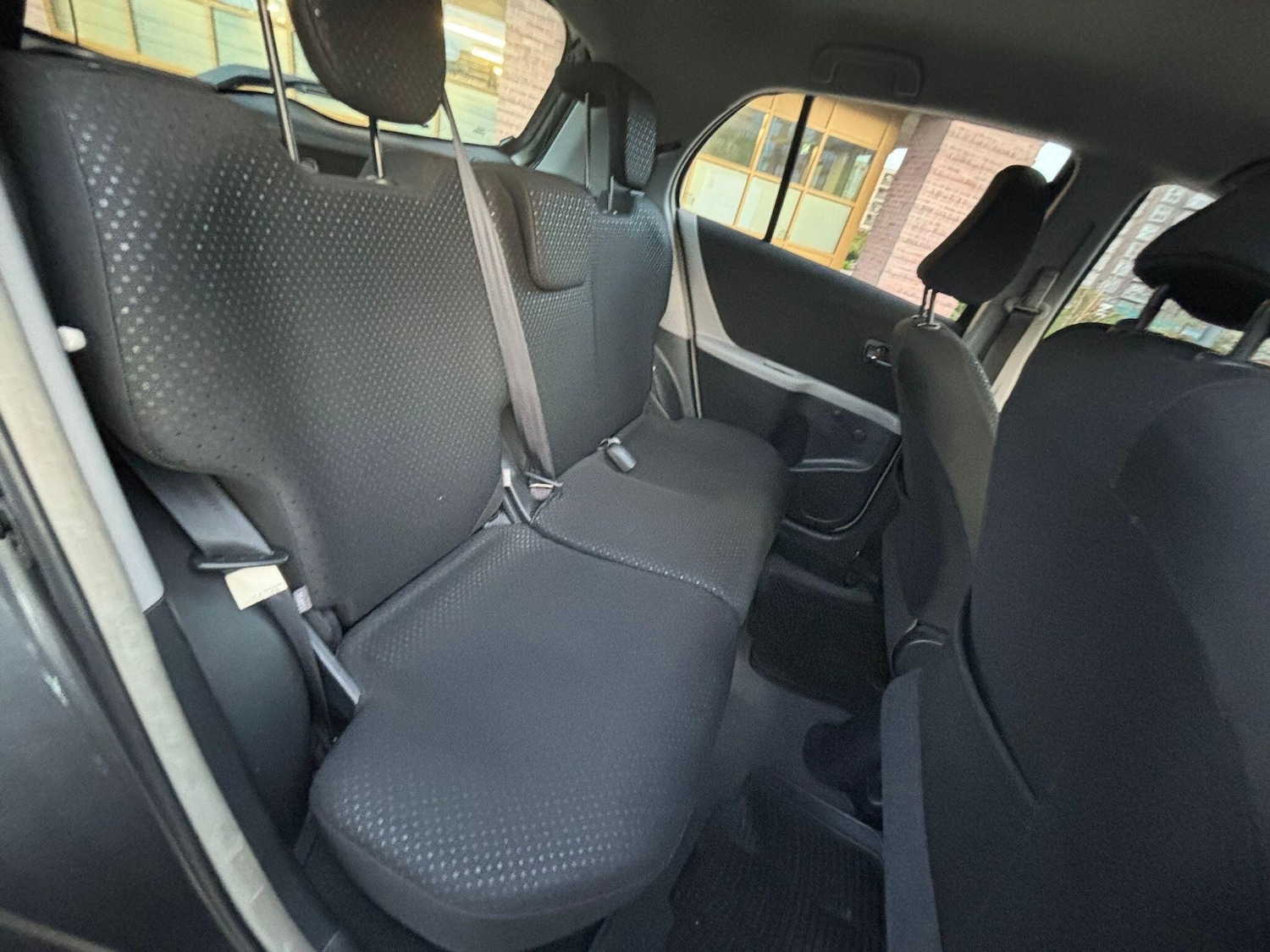 Used Toyota Yaris for sale - 78135876: Photo 41