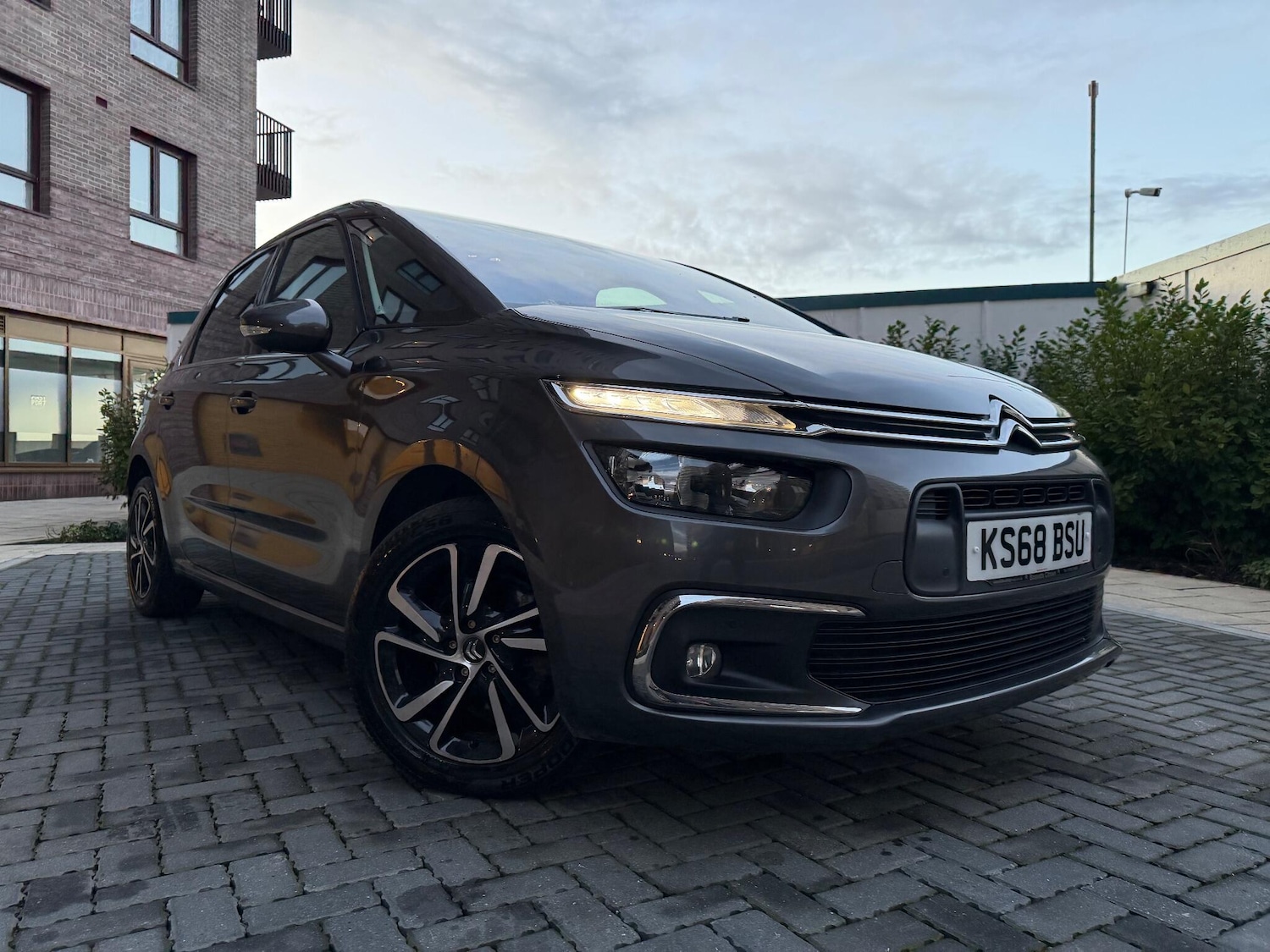 Used Citroen C4 2018 for sale - 76802215: Photo 10