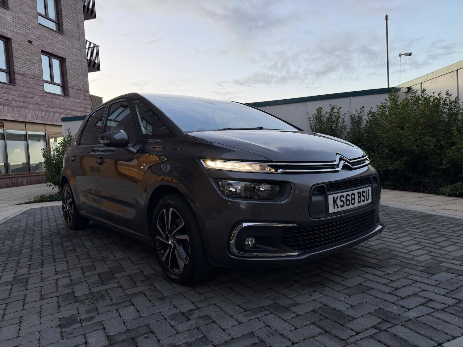 Used Citroen C4 2018 for sale - 76802215: Photo 11