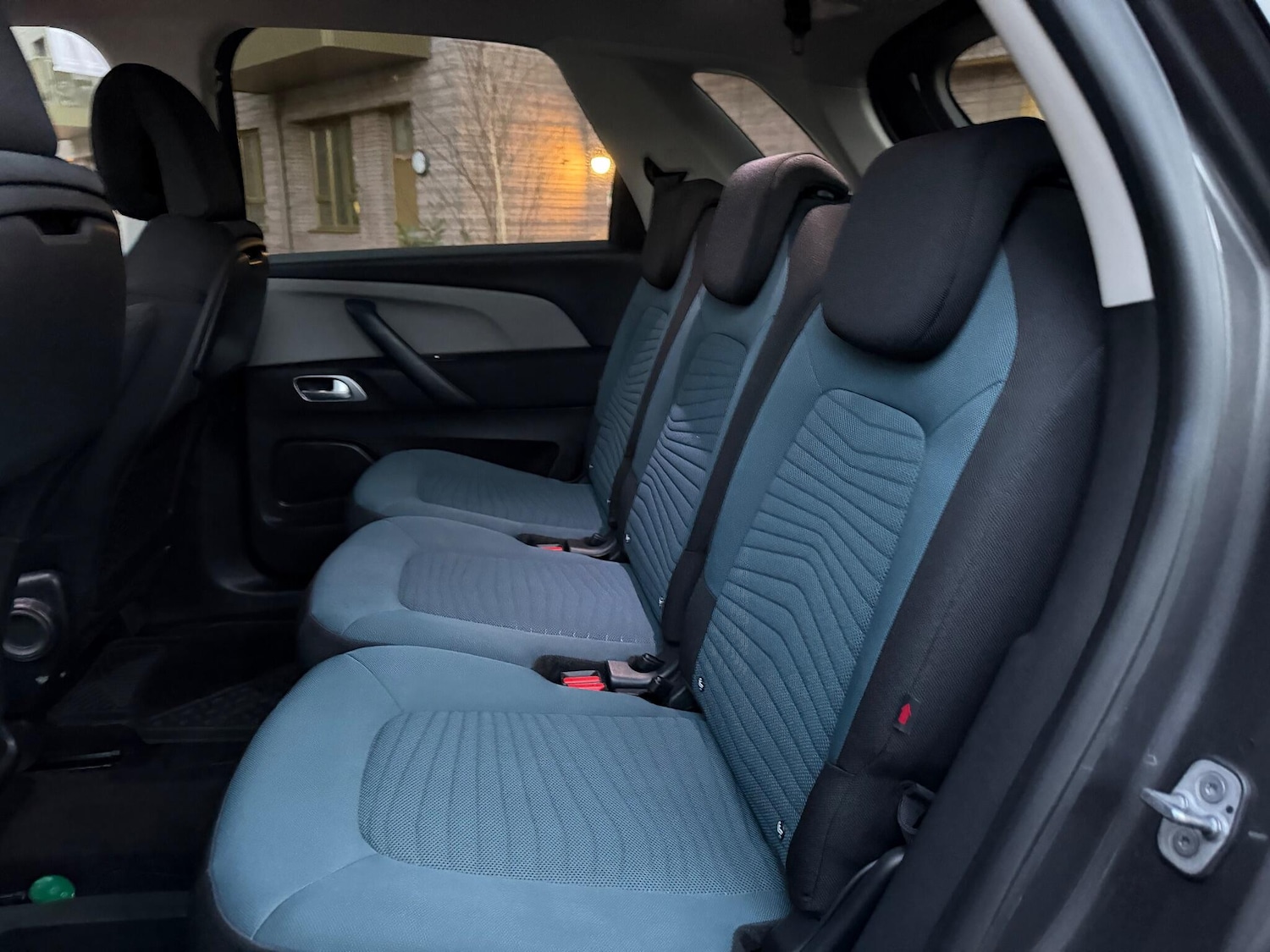 Used Citroen C4 2018 for sale - 76802215: Photo 25