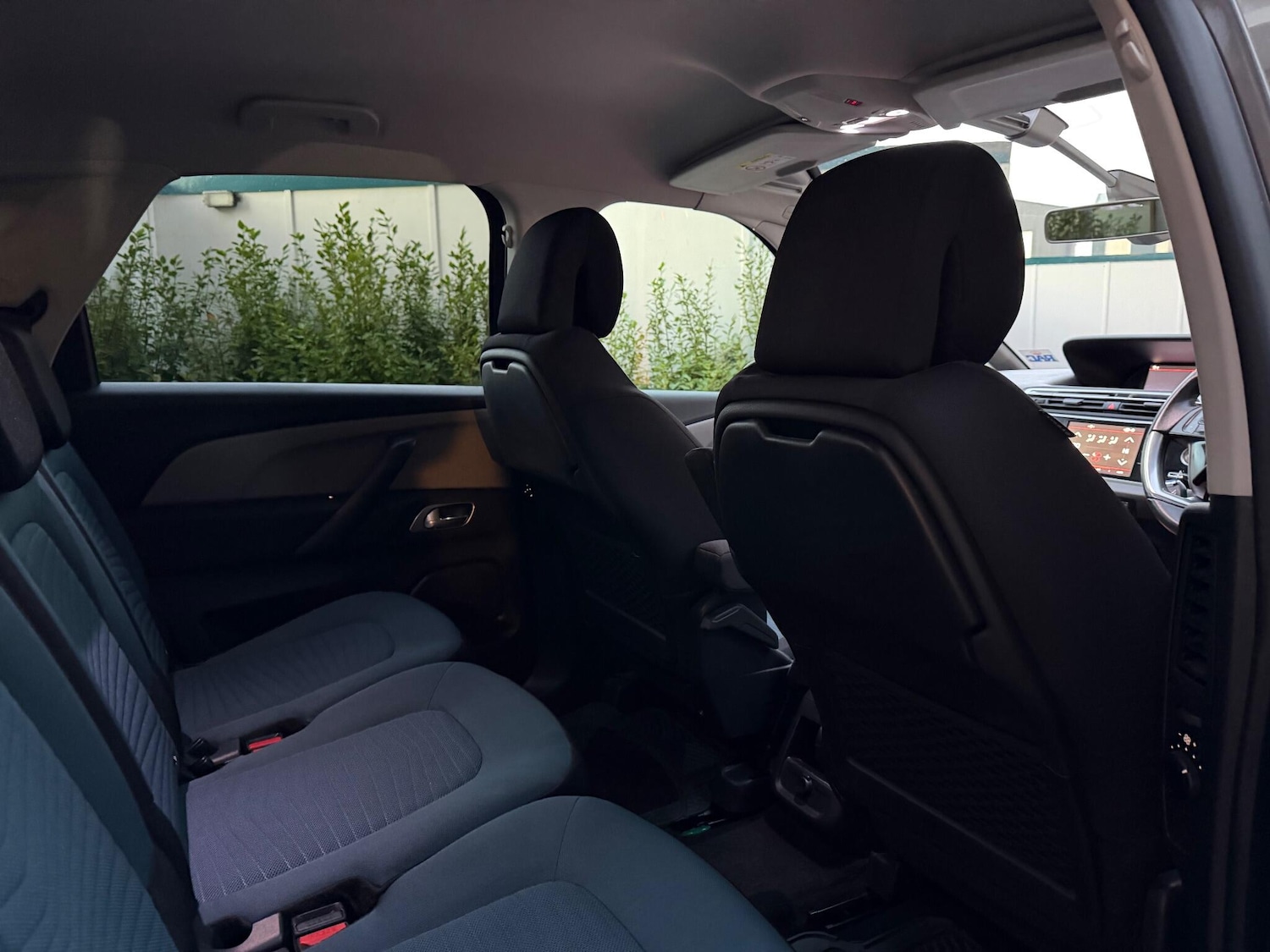 Used Citroen C4 2018 for sale - 76802215: Photo 27