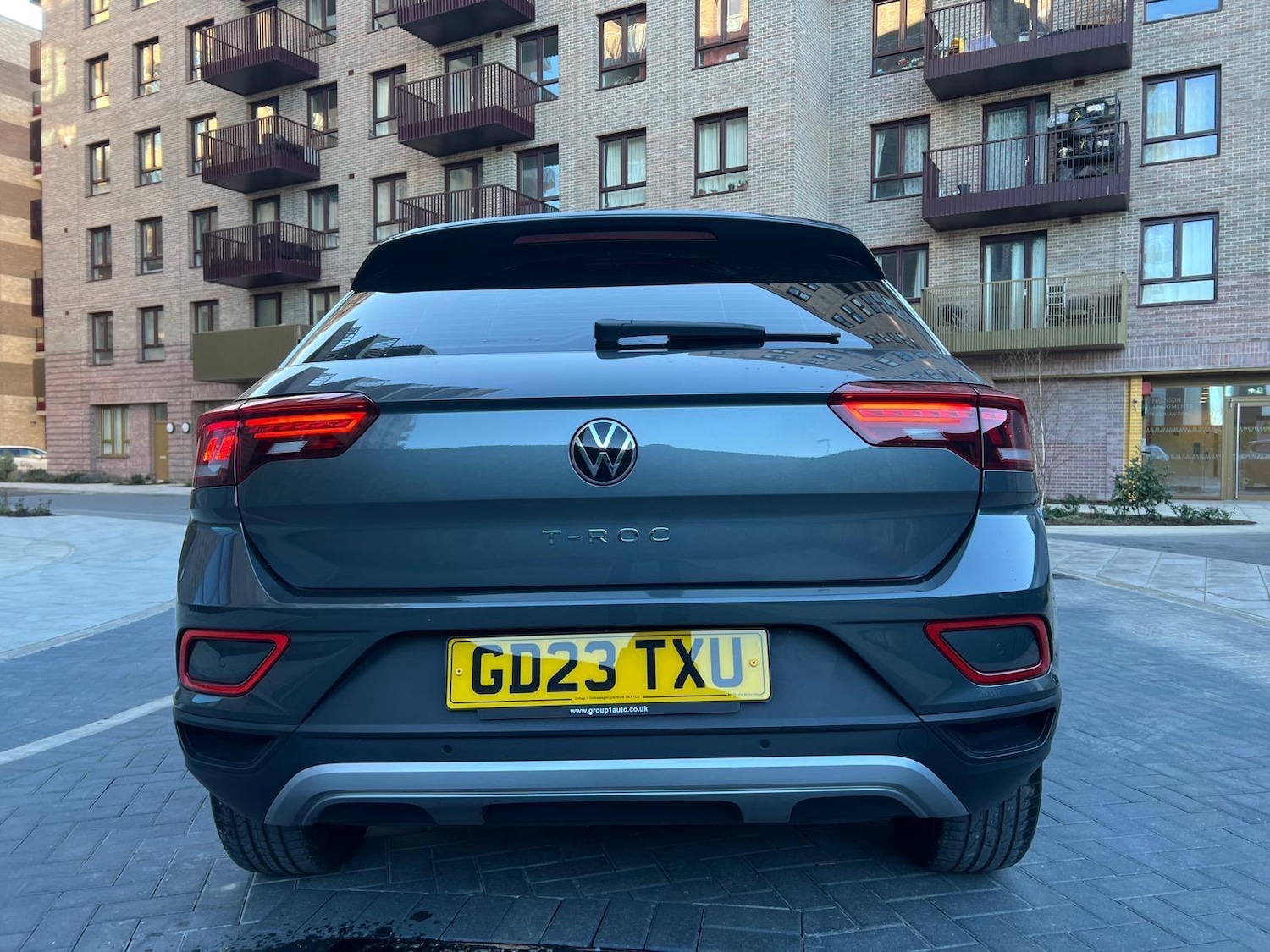 Used Volkswagen T-Roc 2023 for sale - 77109513: Photo 2