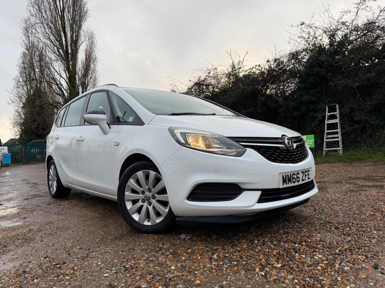 Used Vauxhall Zafira 2017 for sale - 77484219: Photo 11