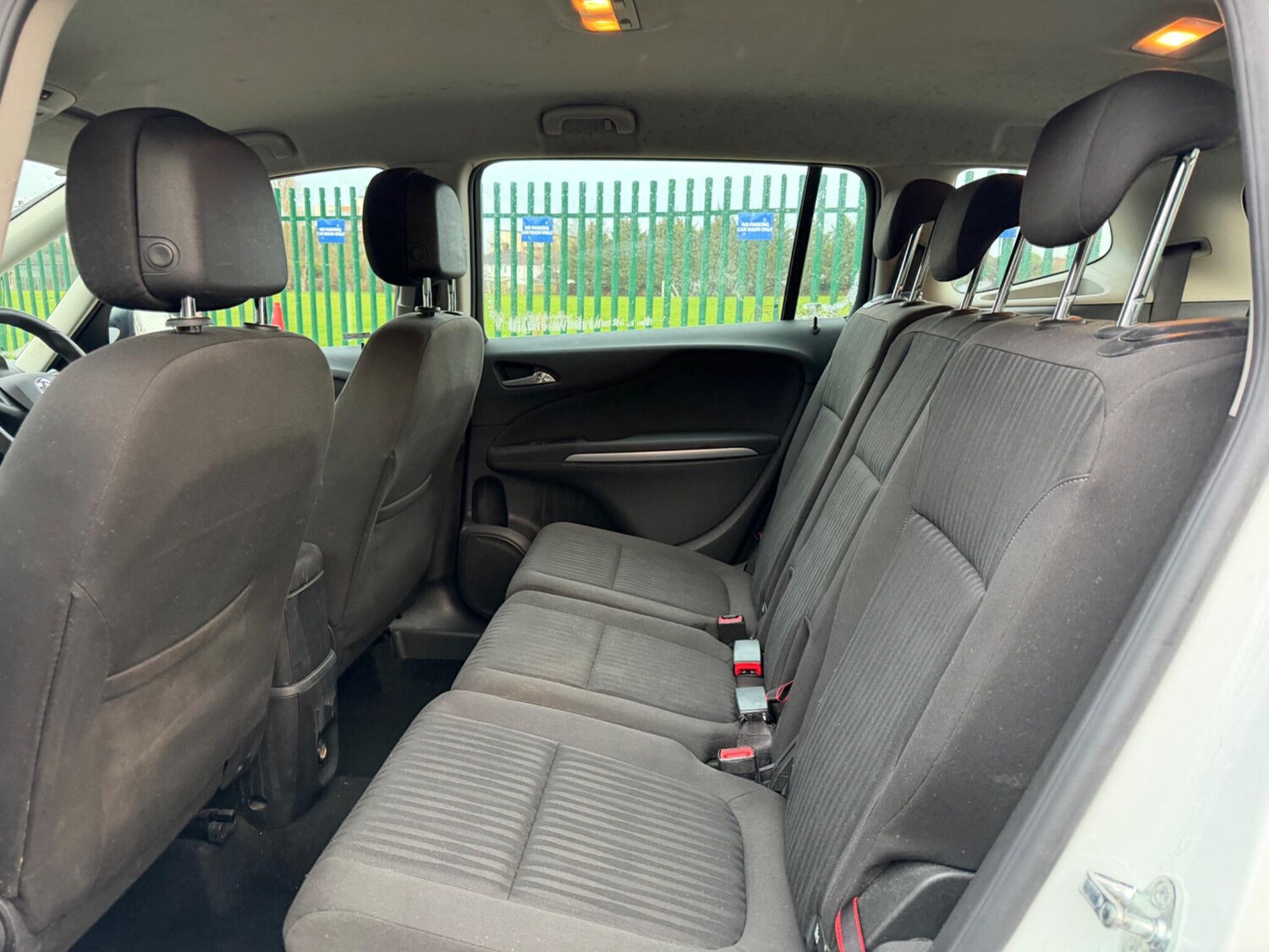 Used Vauxhall Zafira 2017 for sale - 77484219: Photo 23