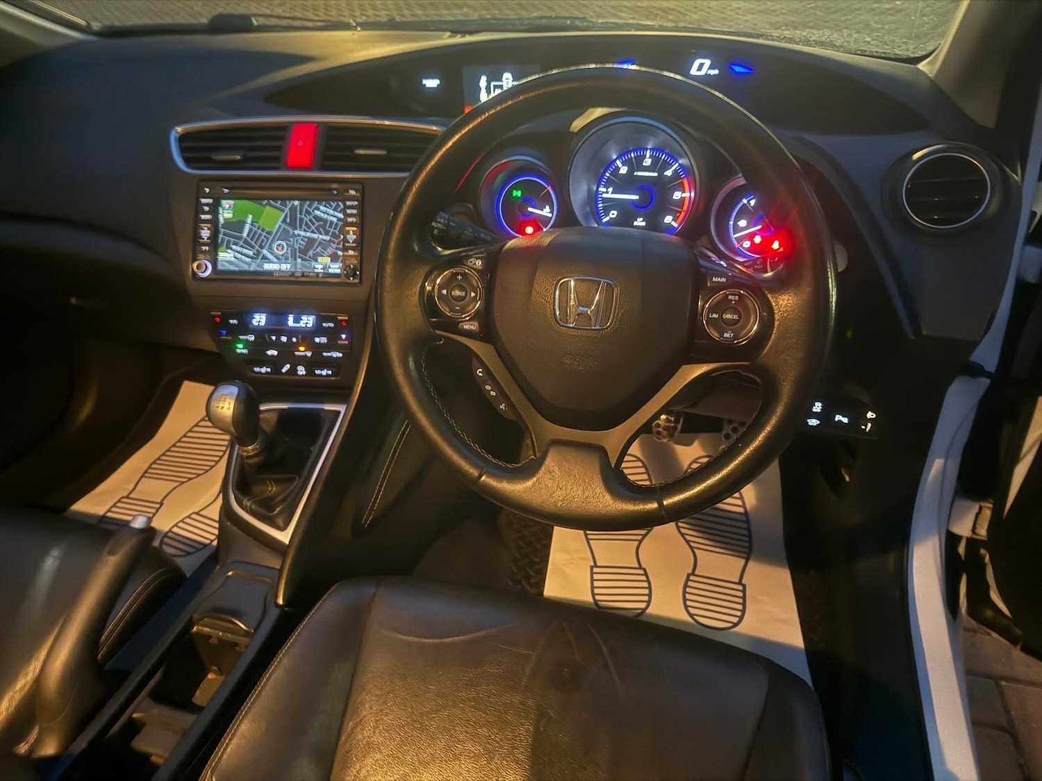 Used Honda Civic 2014 for sale - 76326578: Photo 8