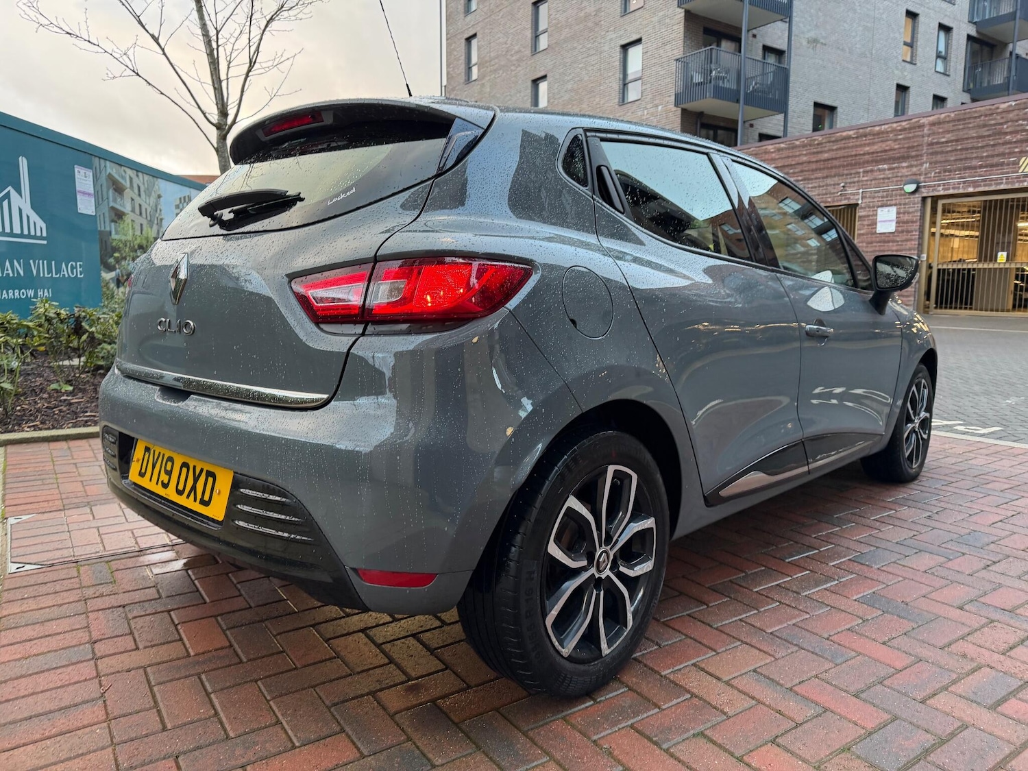 Used Renault Clio 2019 for sale - 76855673: Photo 14