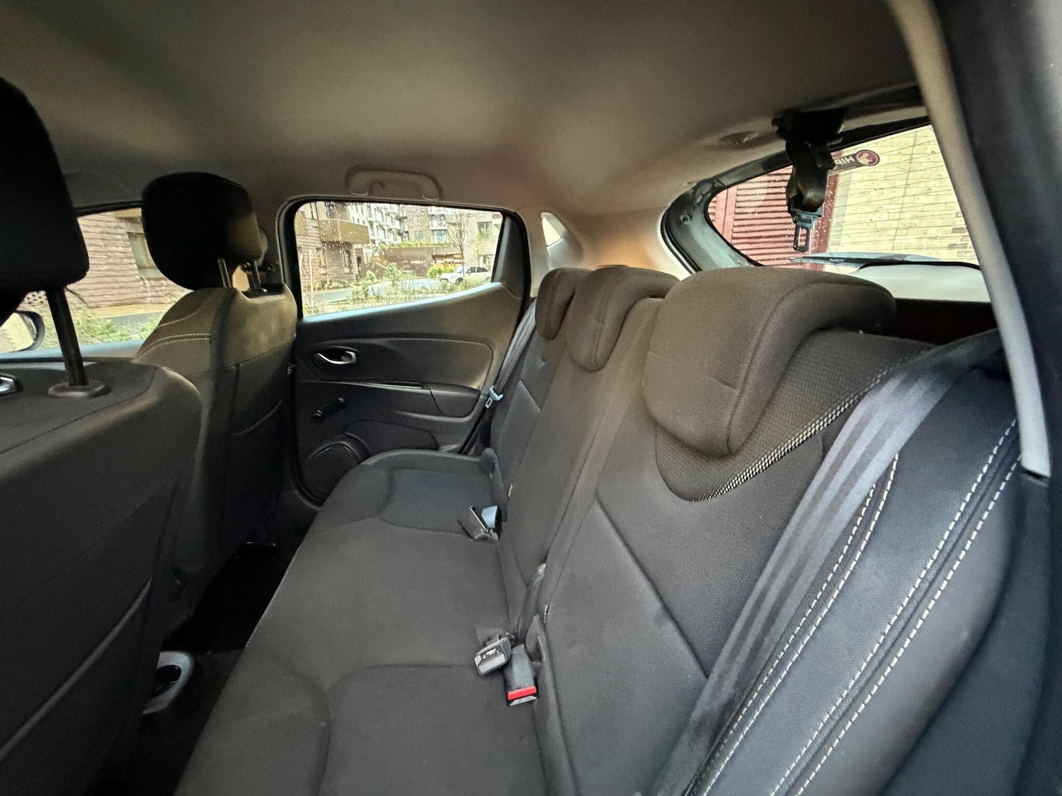 Used Renault Clio 2019 for sale - 76855673: Photo 21