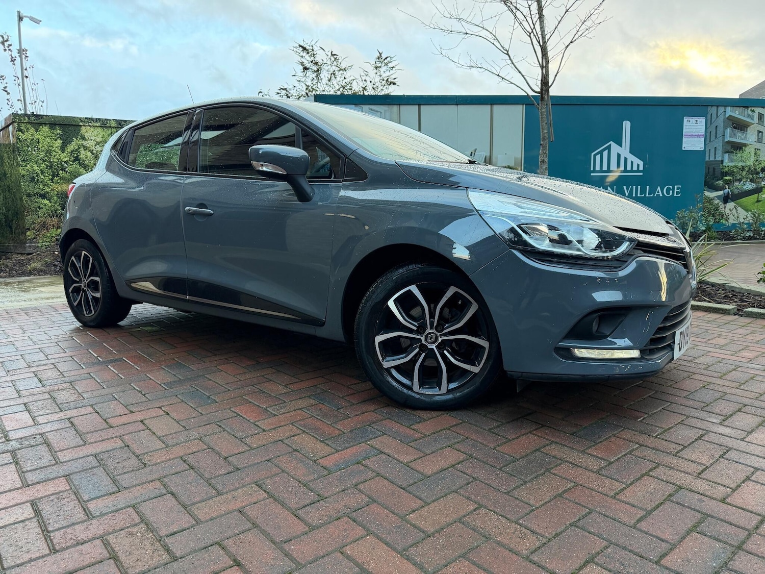 Used Renault Clio 2019 for sale - 76855673: Photo 9