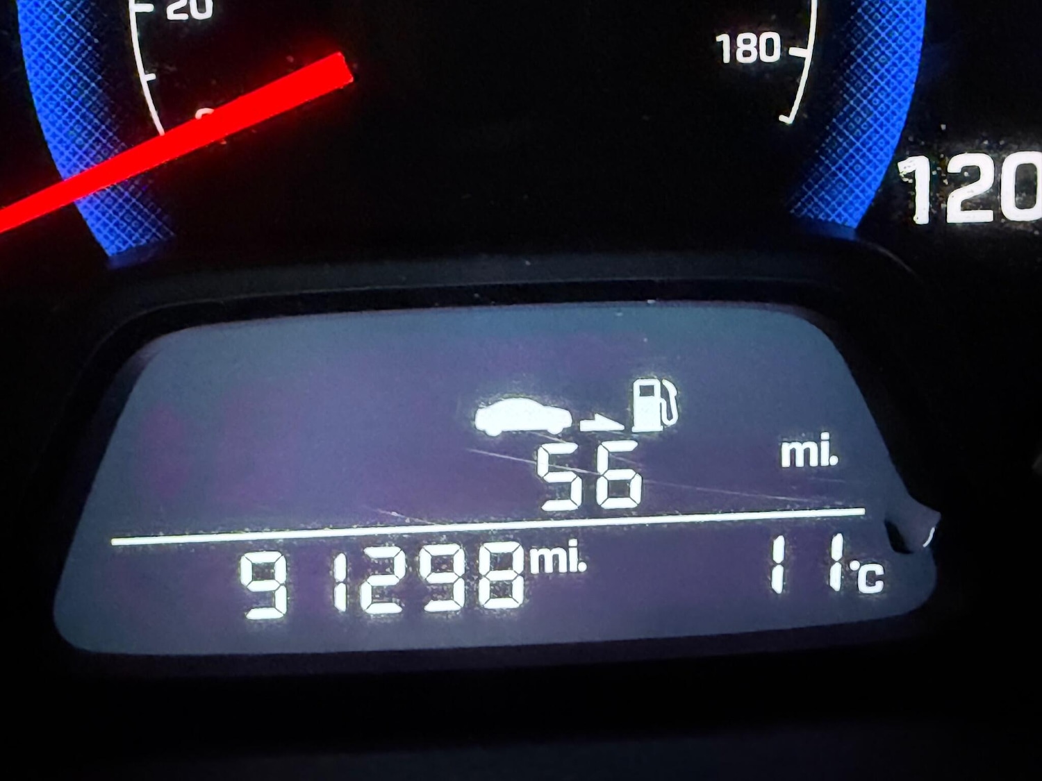 Used Hyundai i10 2014 for sale - 76781627: Photo 33