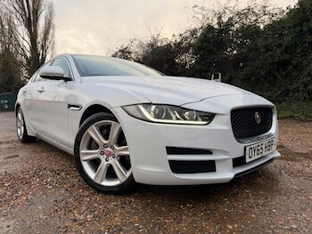Used Jaguar XE 2015 for sale - 77484387: Photo