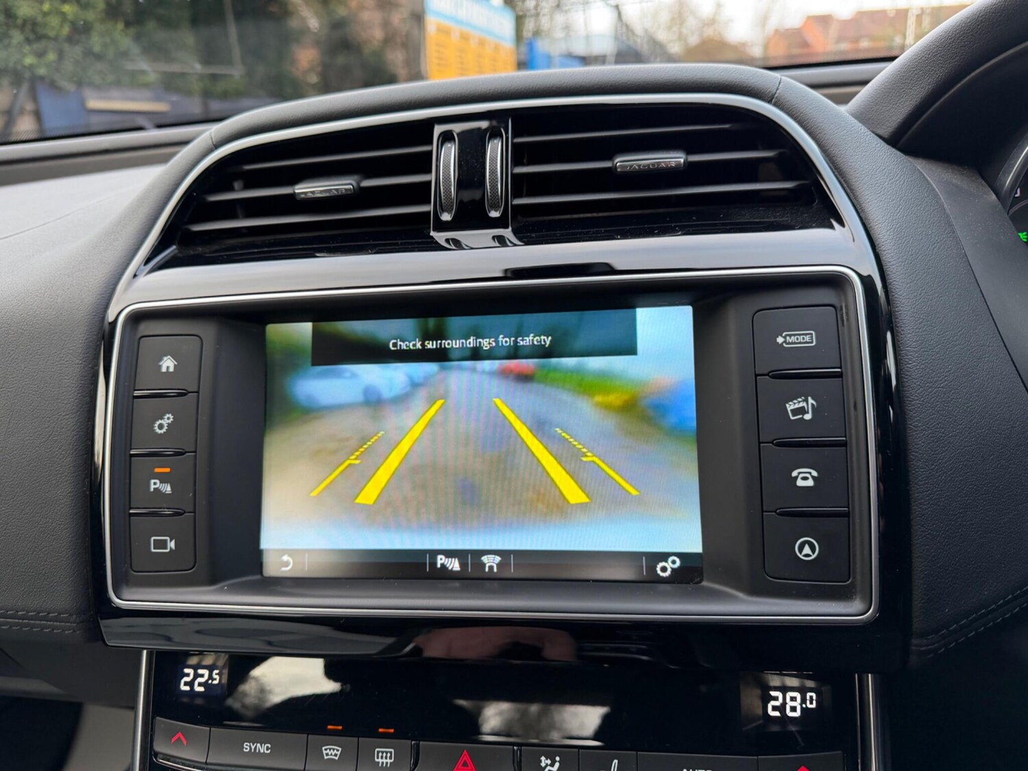 Used Jaguar XE for sale - 77484387: Photo 39